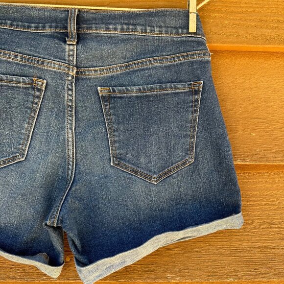 Old Navy Cuffed Denim Jorts Medium Blue Jean Shorts Size 2 - Picture 7 of 8